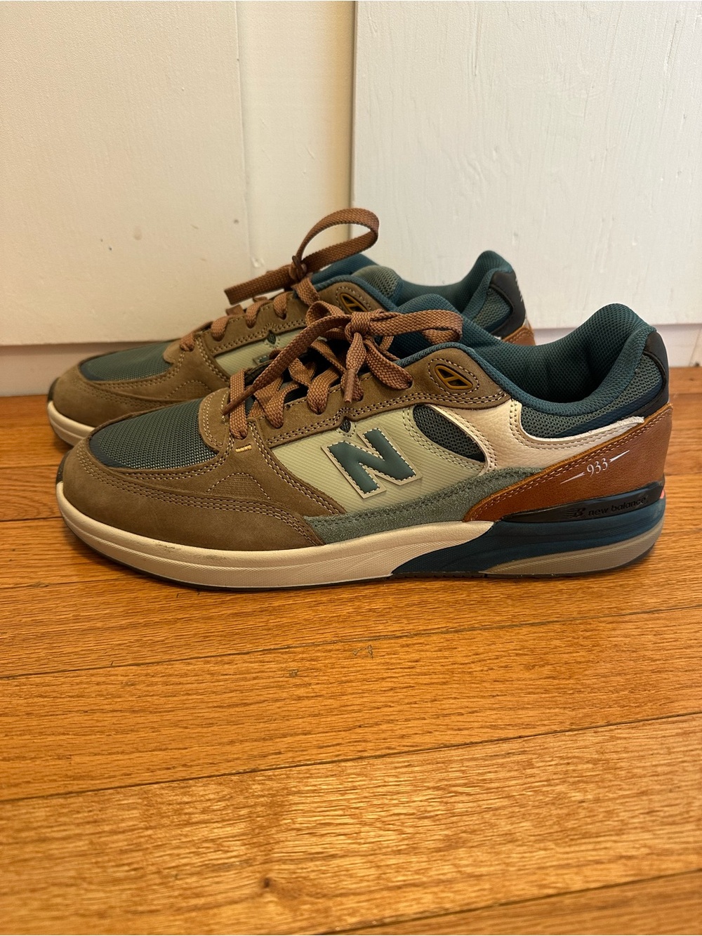 New Balance Men's 933 Andrew Reynolds Sneakers in Olive, Teal & Brown 12